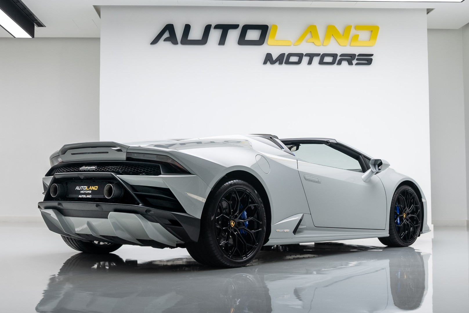 2023 LAMBORGHINI HURACAN EVO SPIDER